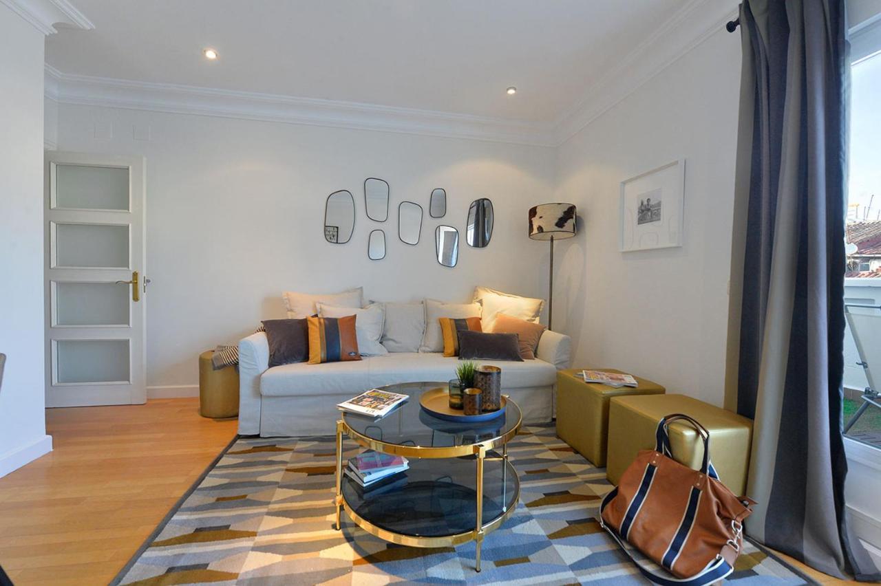 Homeabout Puerta Del Sol Premium Мадрид Экстерьер фото